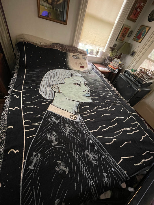 Moon woven blanket