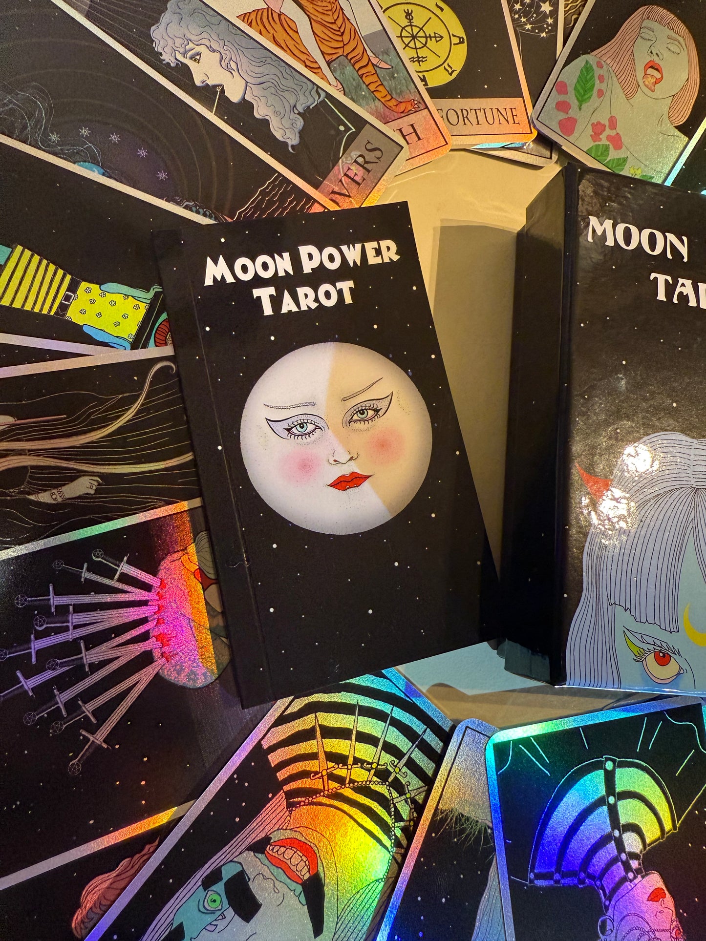 Moon Power Tarot 2.0 holographic!!!