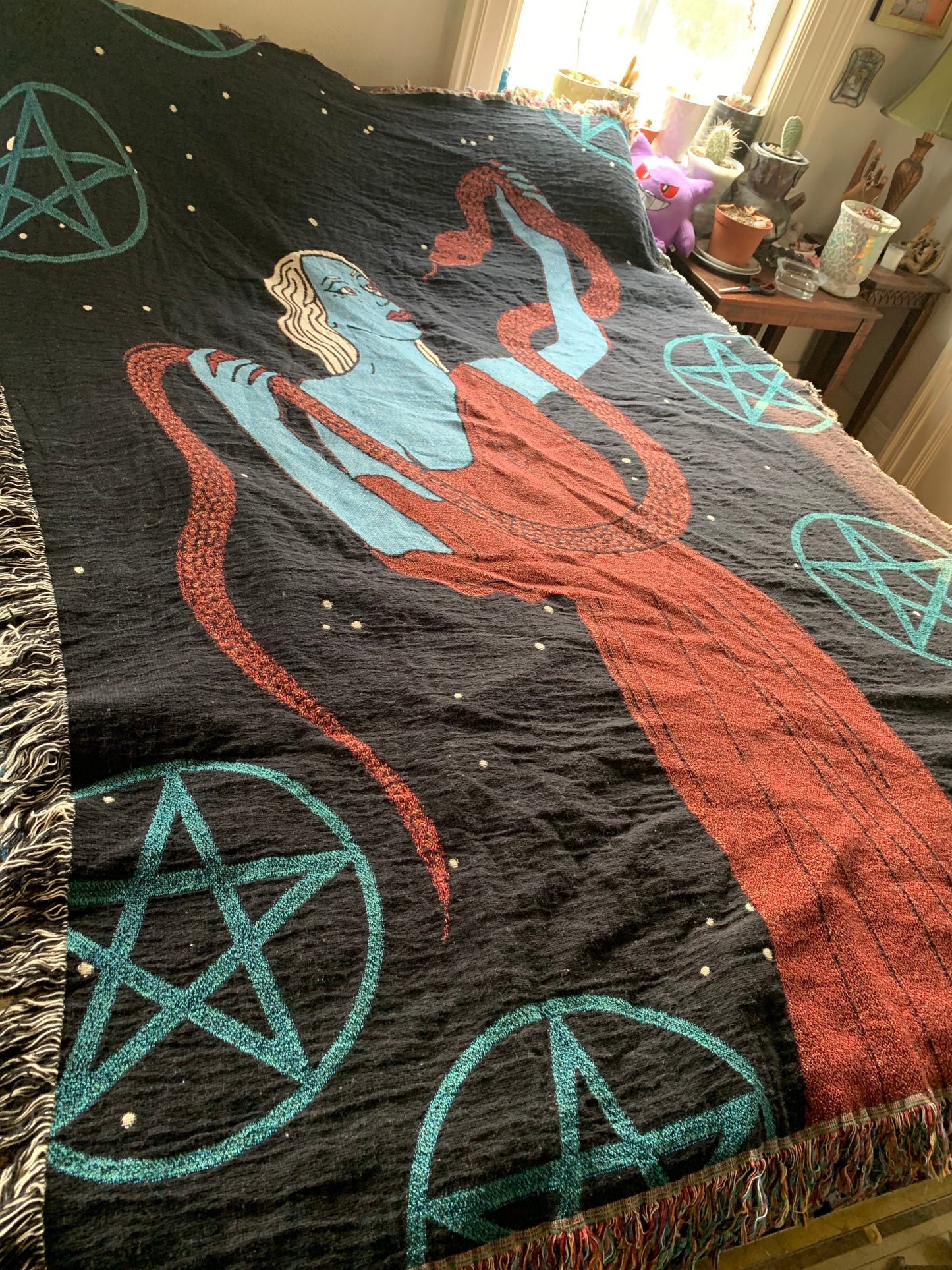 Pentacles woven blanket