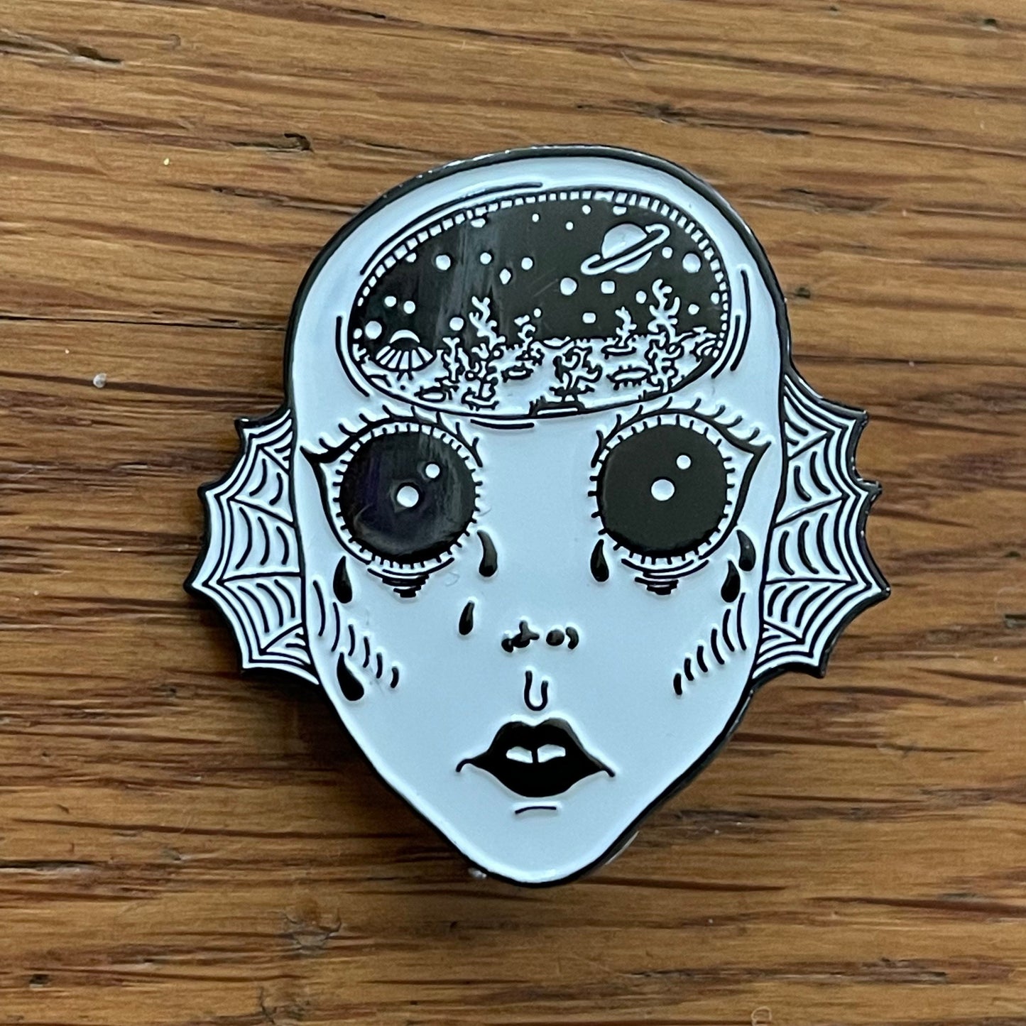 Fantastic Planet lapel pin