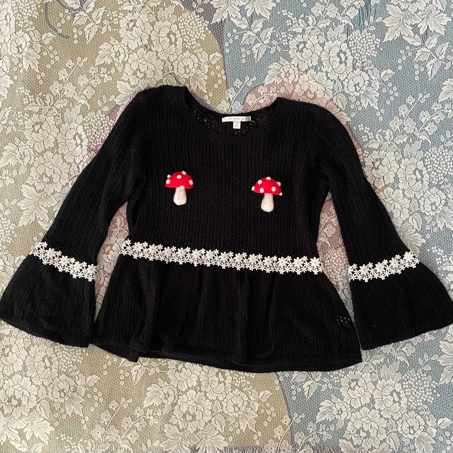 forage (soft sculpture) sweater